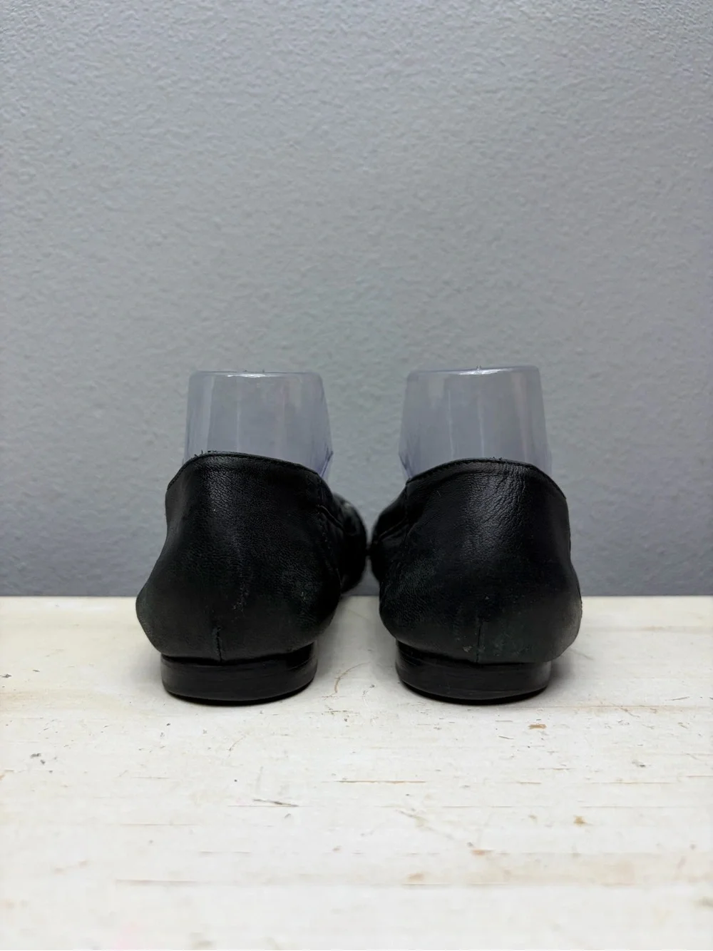 AGL Black Leather Monika Round Toe Flats Size 38
